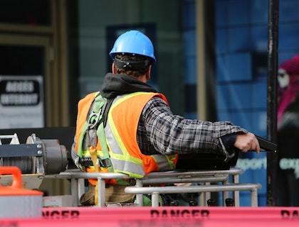 Do You Have To Pay Overtime To Salaried Employees Do You Have To Pay Overtime To Salaried Employees