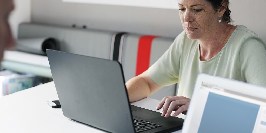 how to write a job posting that works examples and templates