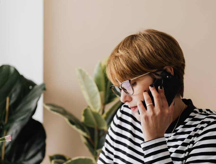 Admissions Coordinator answering the potential clients questions via phone call