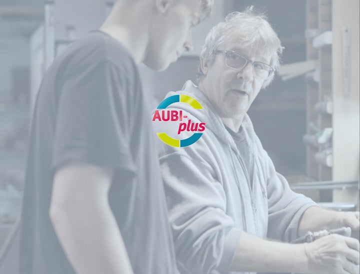 Bewertung von AUBI-plus inklusive Preise, Vergleiche und FAQs