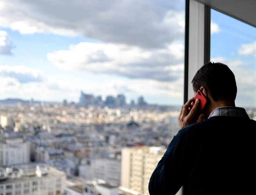 Account Executive calling a client to update about the new company offering.
