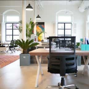 Analiza las tardanzas y ausencias.