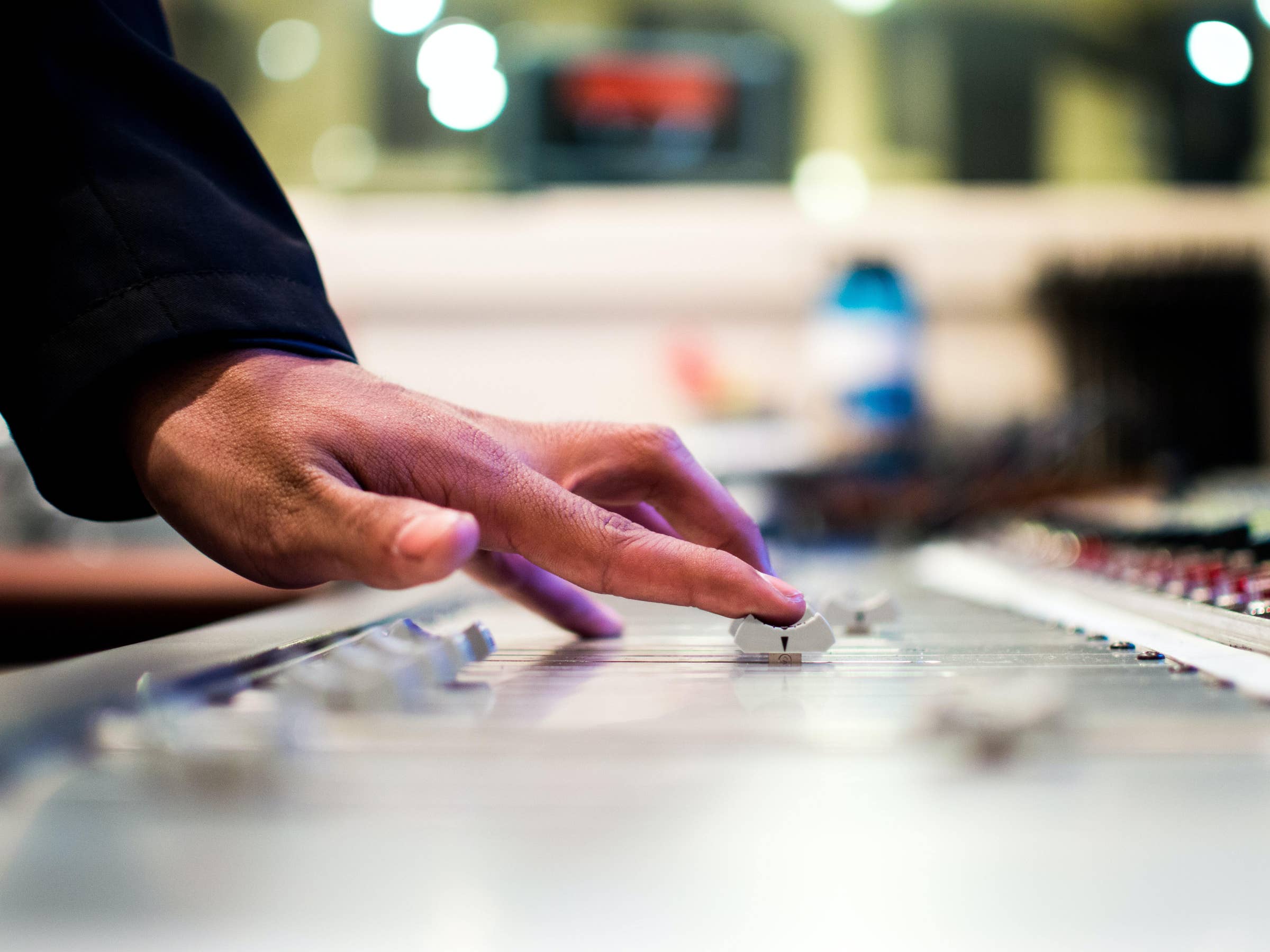 Audio Technician Job Description