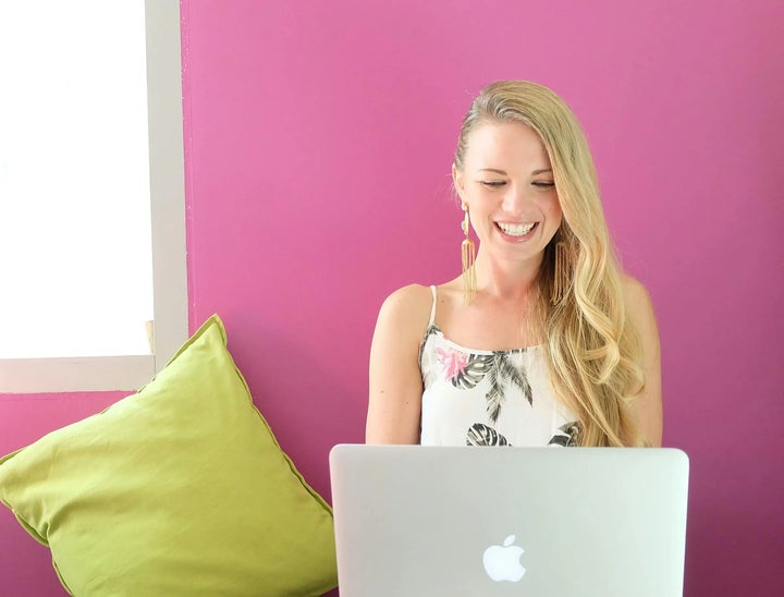 99designs Review With Pricing, Alternatives, and FAQs