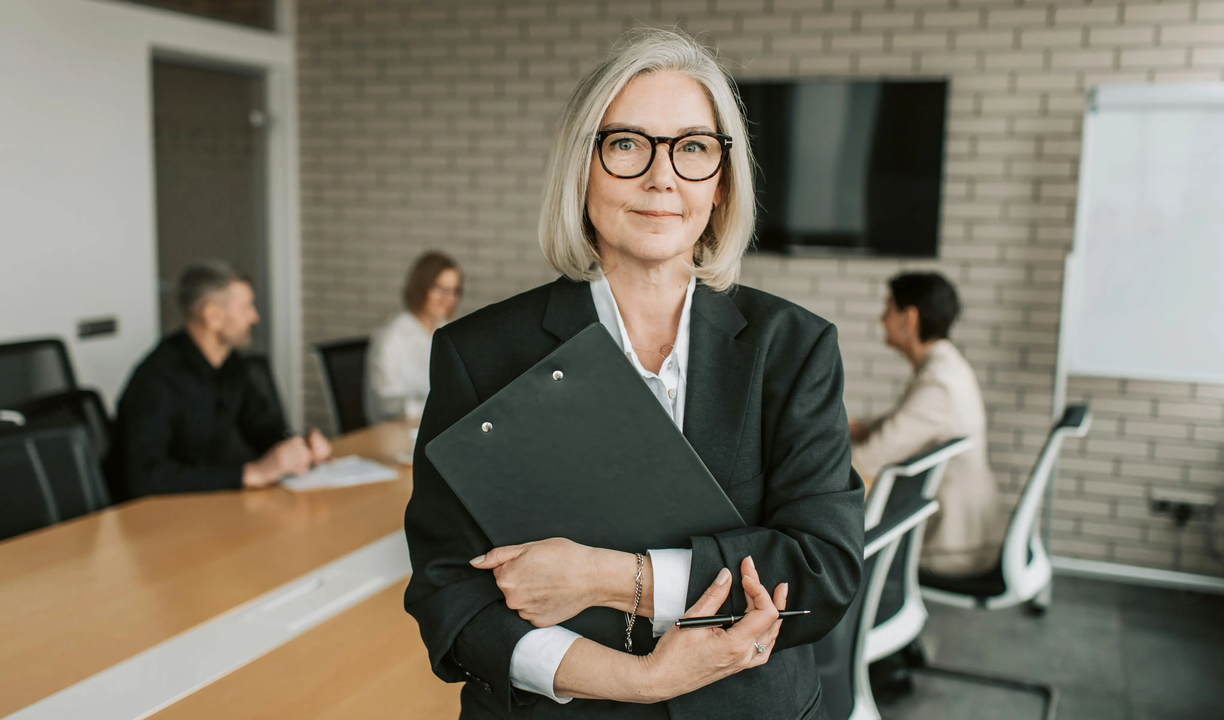 Adminjobs.ca Review With Pricing, Alternatives, and FAQs