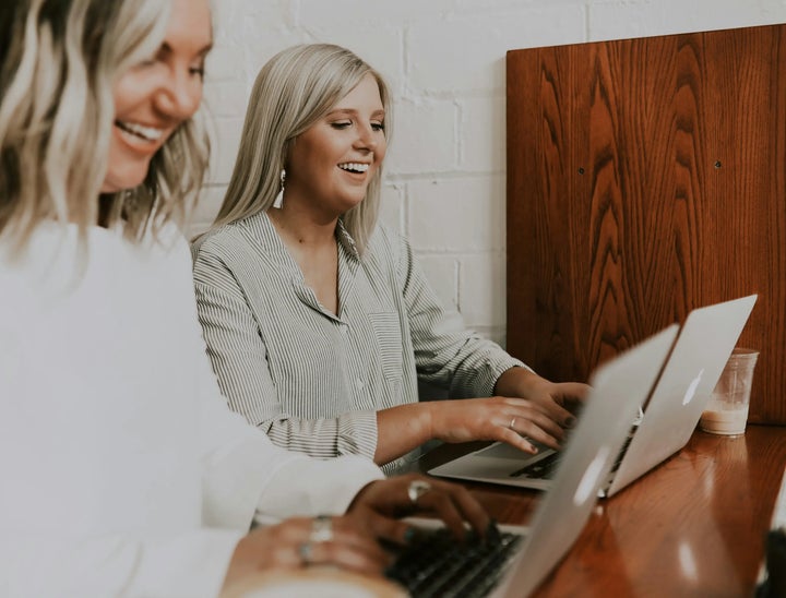 AfterCollege Review With Pricing, Alternatives, and FAQs