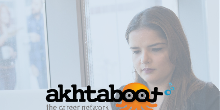 Akhtaboot logo.