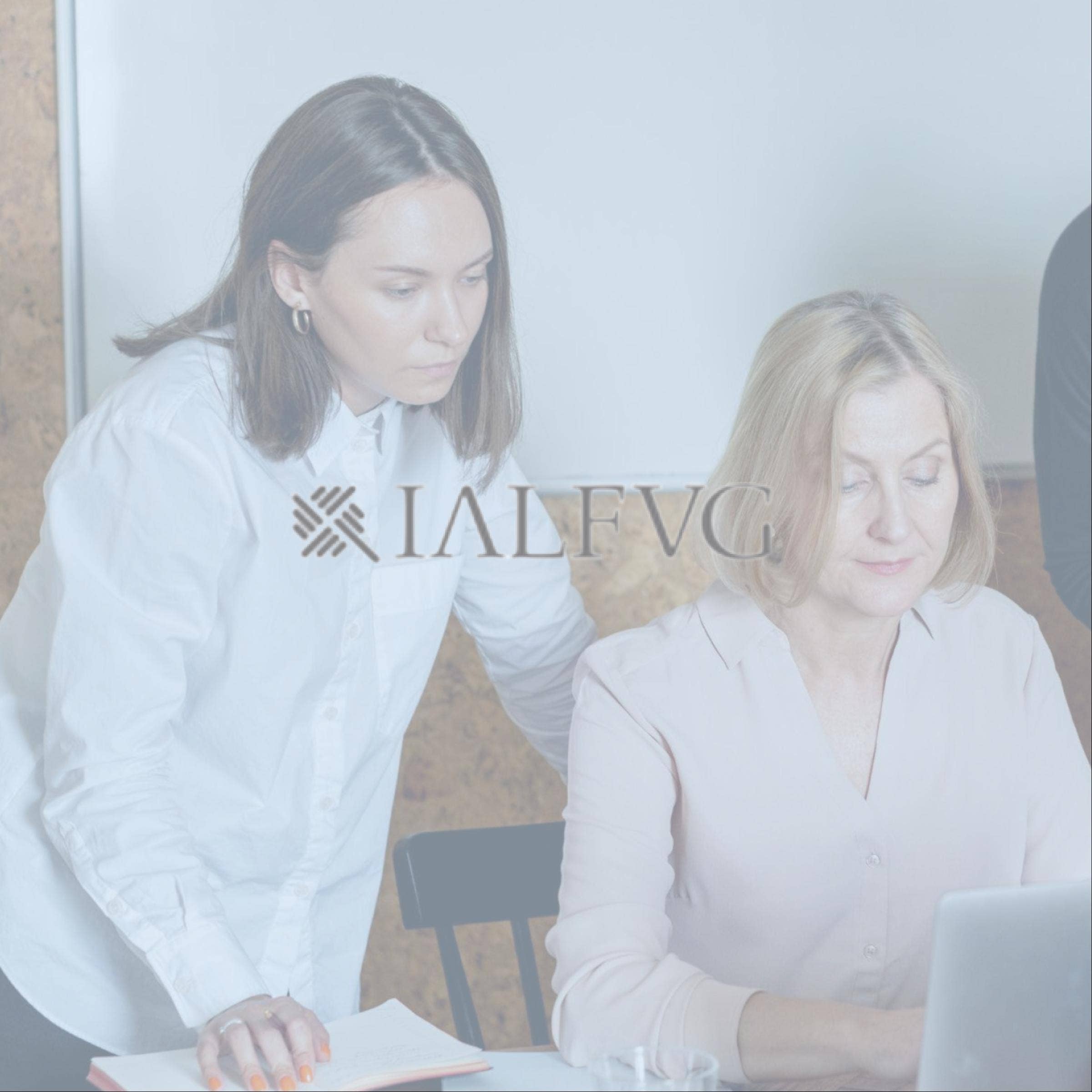 Recensione di bacheca di lavoro di IAL FVG con prezzi, alternative e FAQs