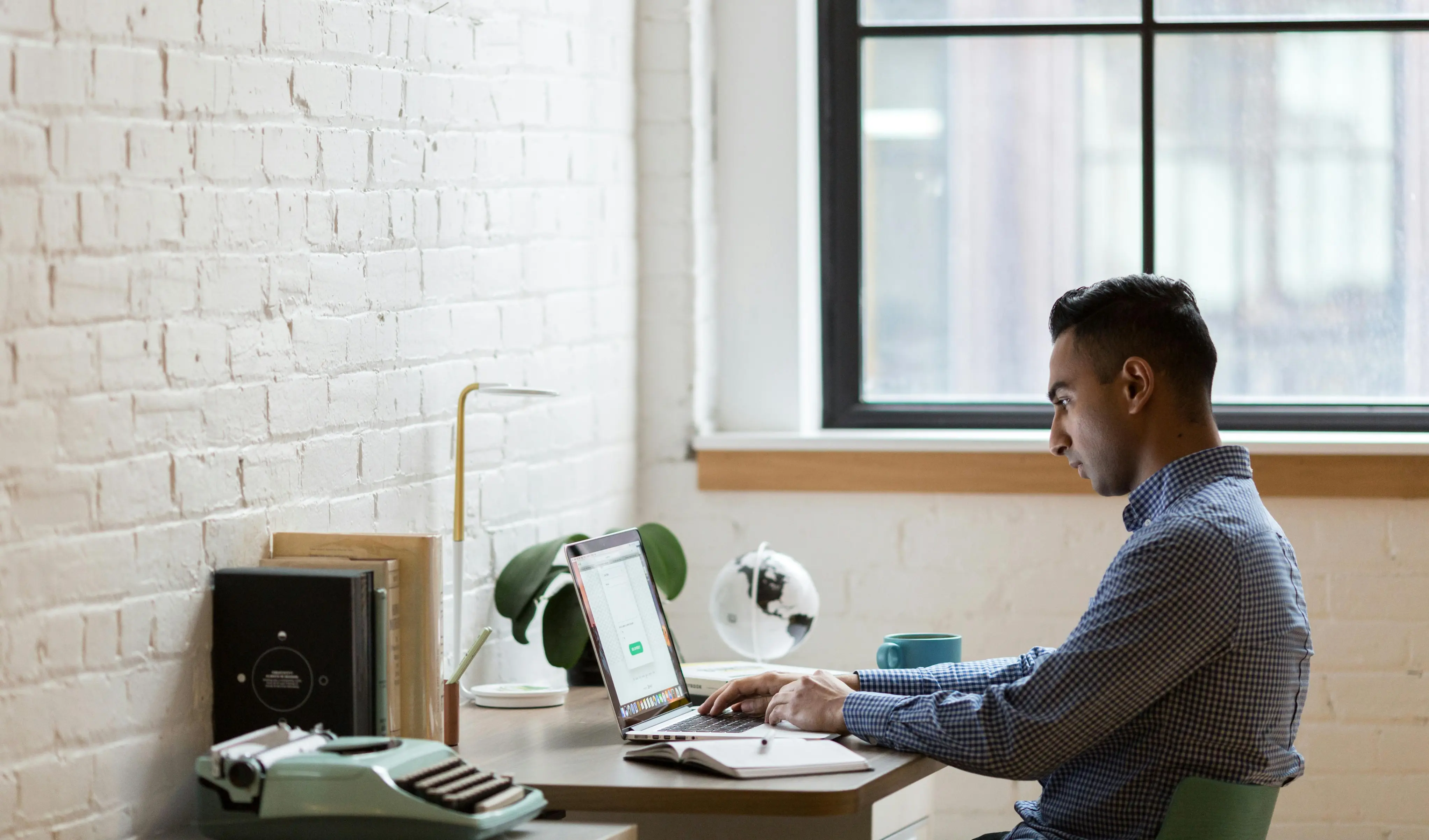 .Bayt.com Review With Pricing, Alternatives, and FAQs