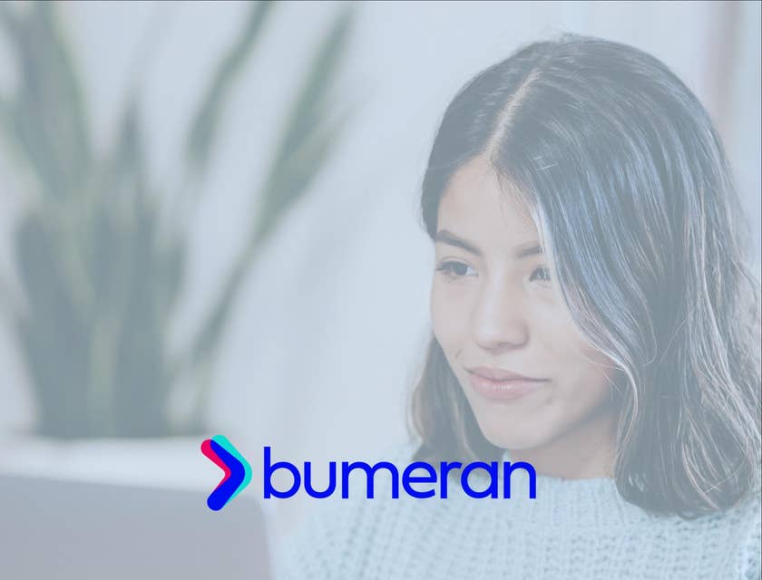 Bumeran logo.