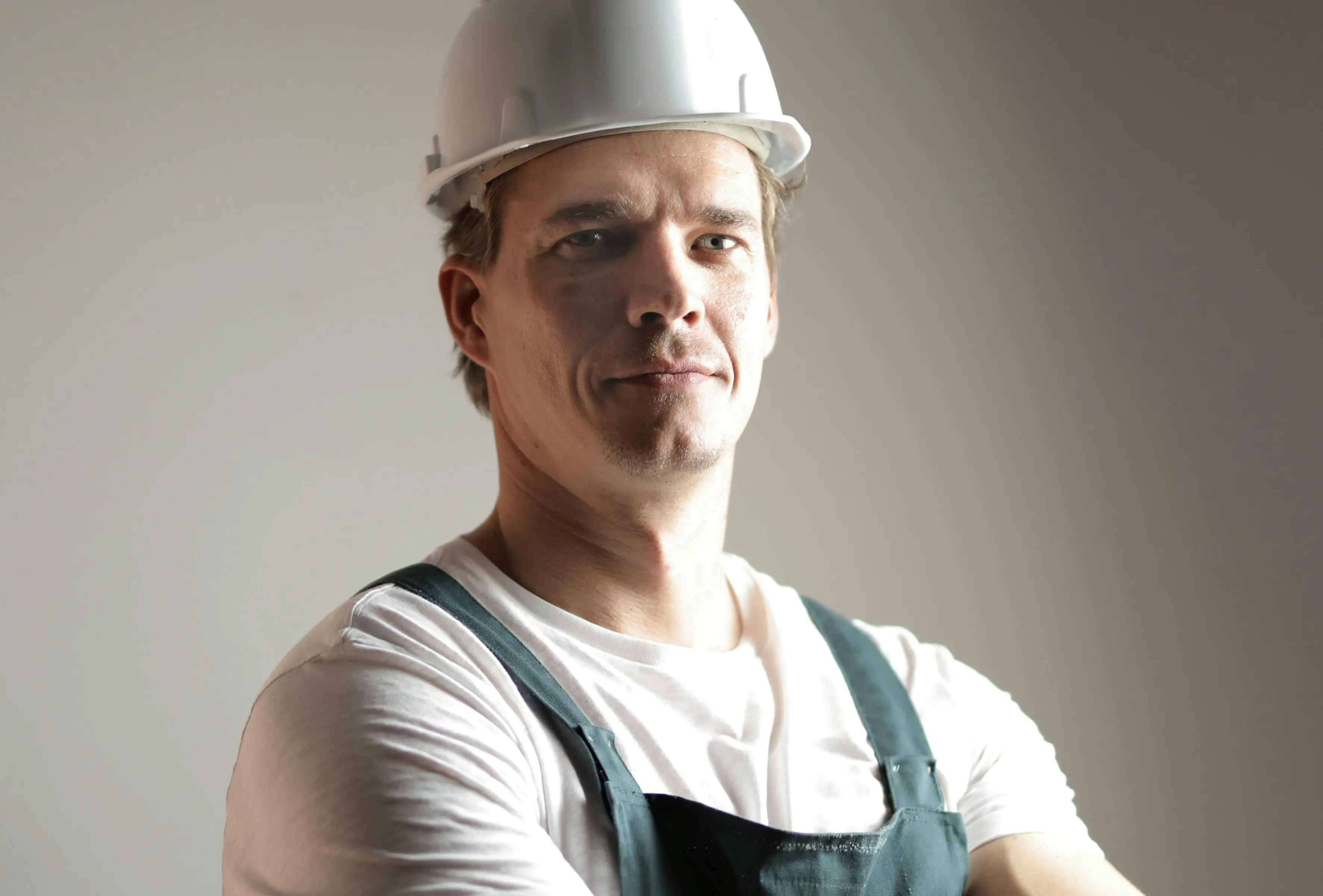 Canadian Construction Jobs Review With Pricing, Alternatives, and FAQs