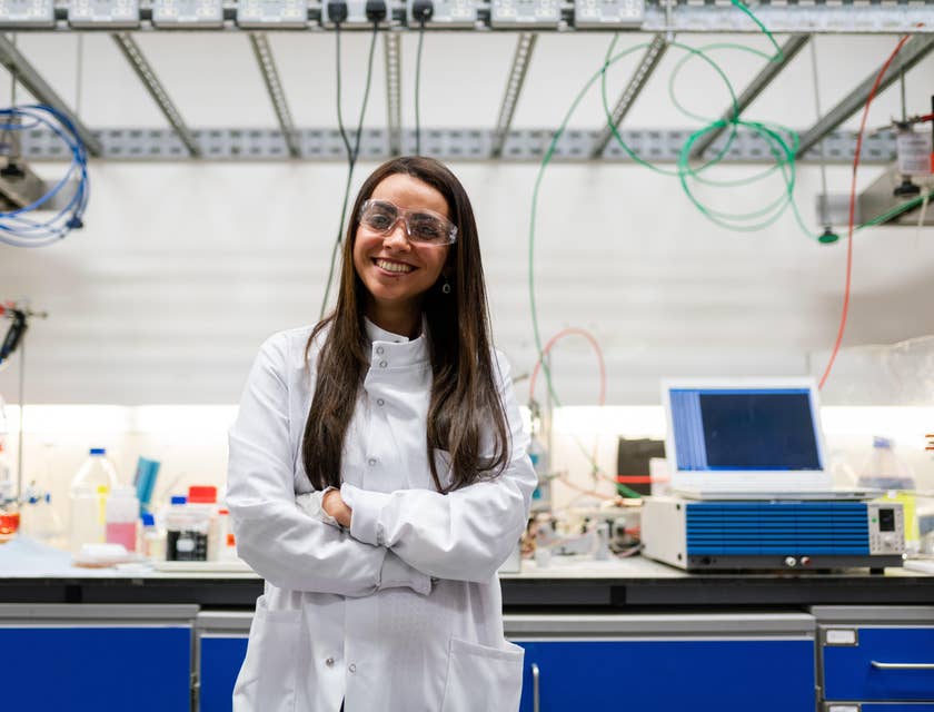 Chemical engineer standing in a chemical lab.