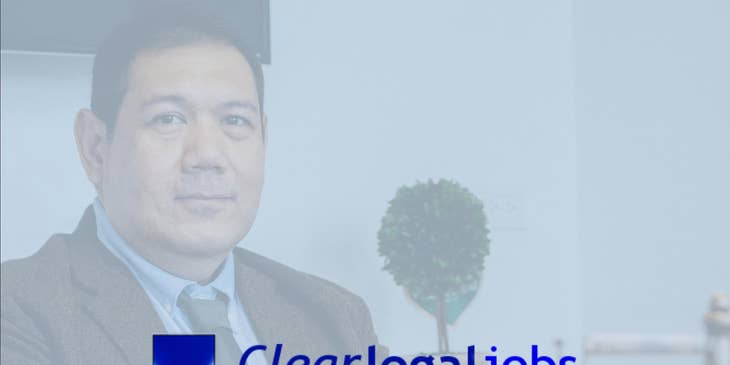 Clearlegaljobs logo.