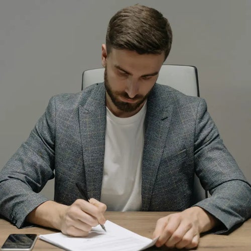 Come scrivere una lettera di dimissioni: