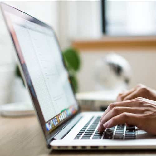 Cómo escribir una vacante laboral: