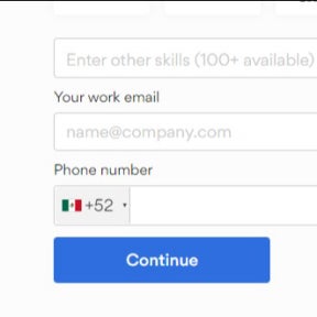 Completa el formulario con tus datos.