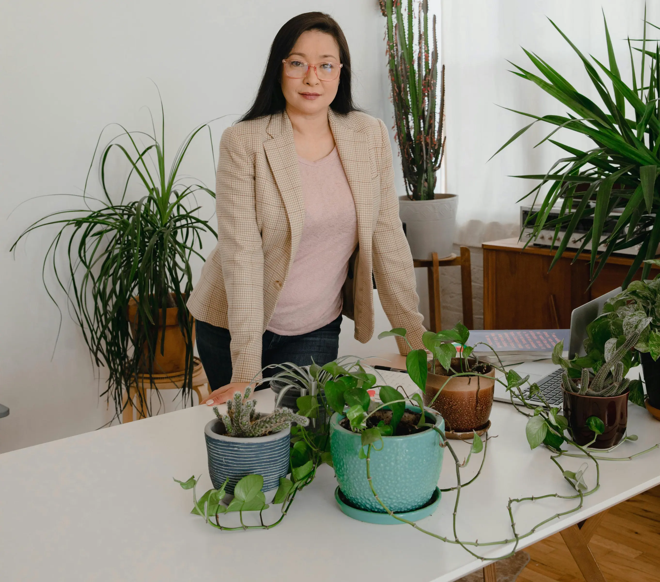 CreativeJobs Review With Pricing, Alternatives, and FAQs