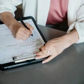 Déterminez les conditions d'éligibilité.