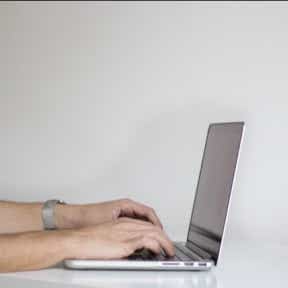 Deséale suerte en su búsqueda.