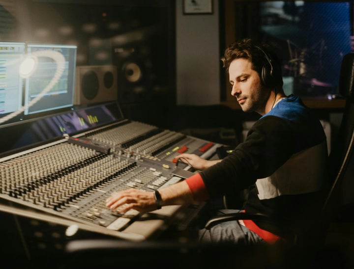 Digital Music News Job Board Review With Pricing, Alternatives, and FAQs