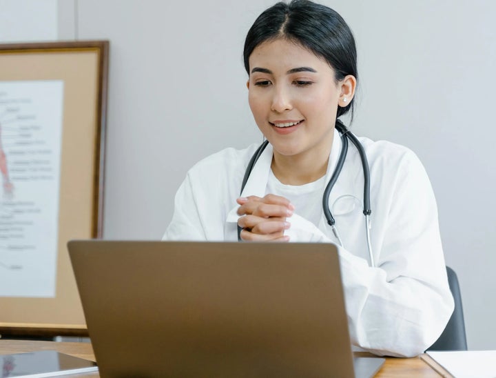 Dr. Careers Review With Pricing, Alternatives, and FAQs