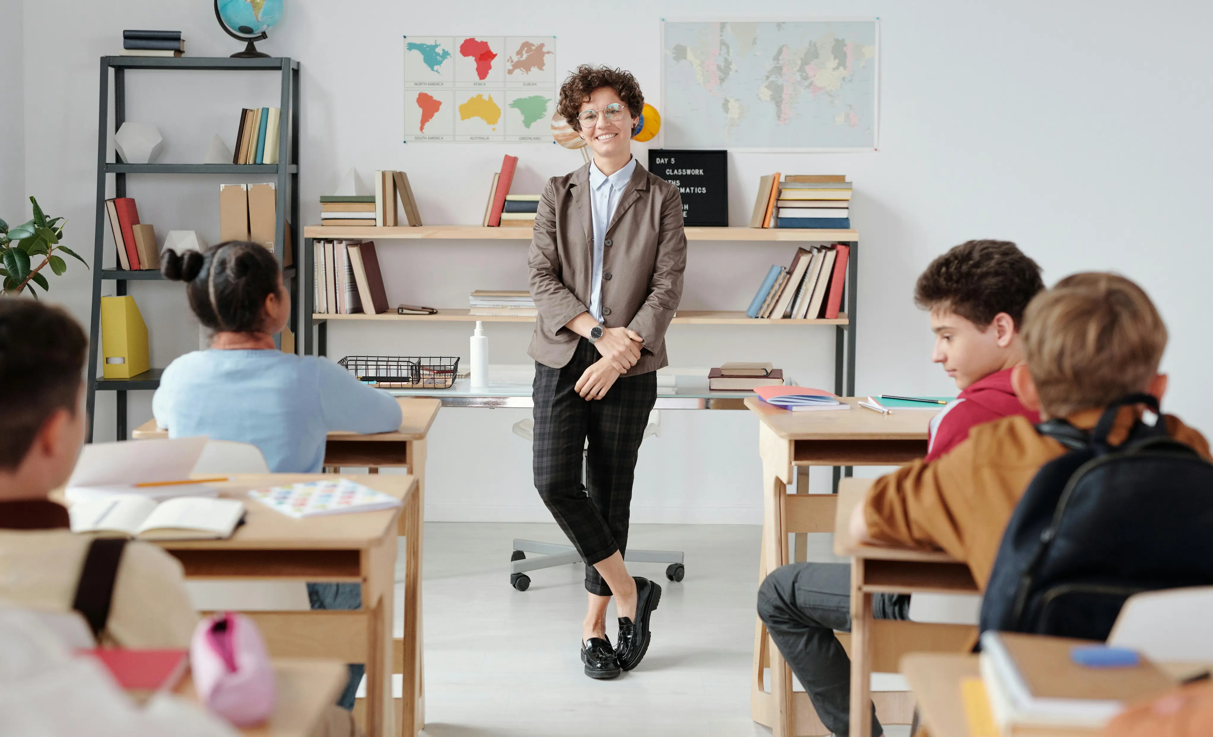 EAT Jobs Review With Pricing, Alternatives, and FAQs