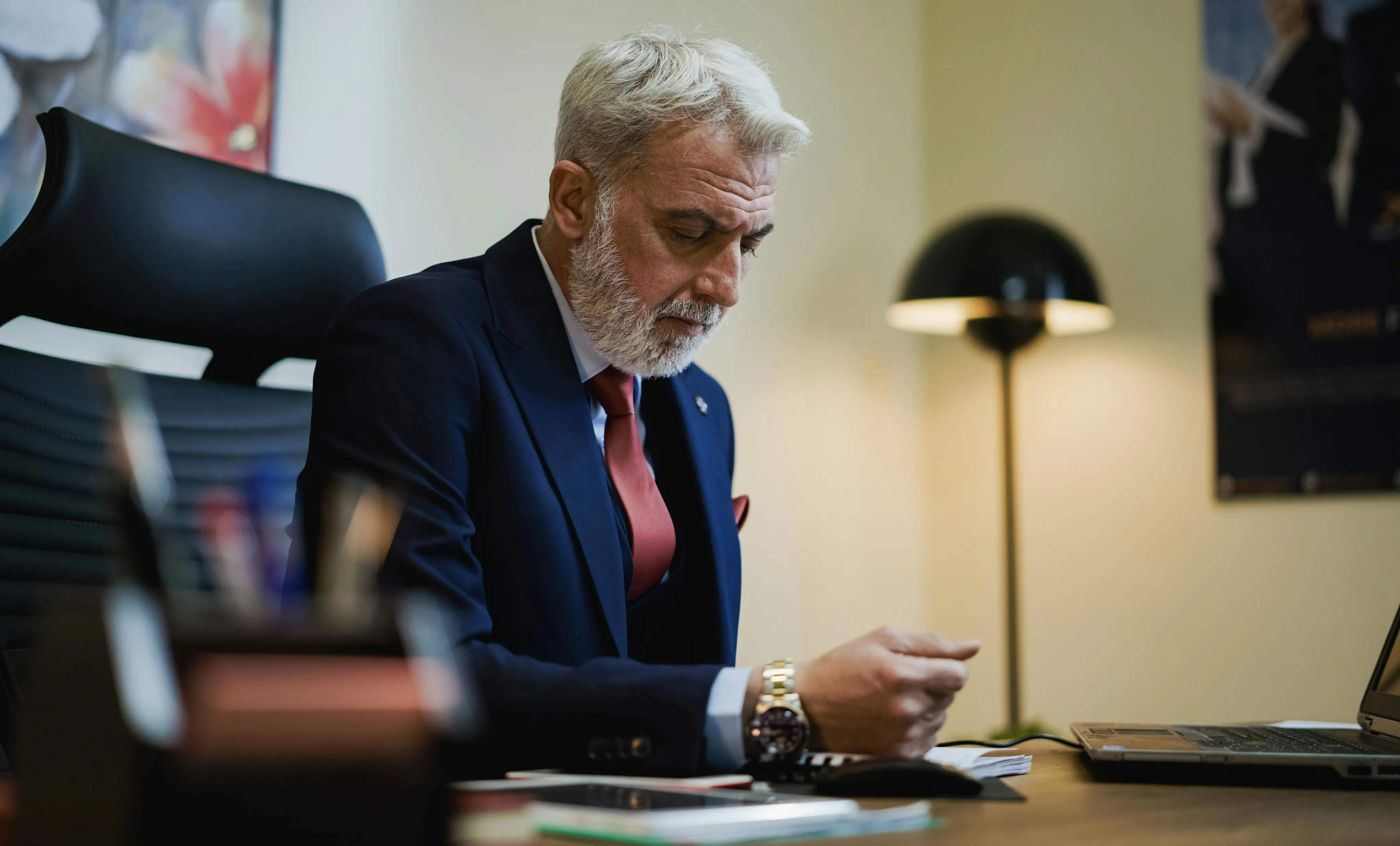 ExecutivesOnTheWeb.com Review With Pricing, Alternatives, and FAQs