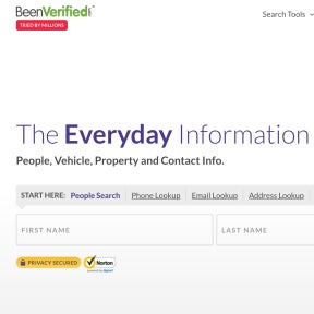 Go to the BeenVerified home page.