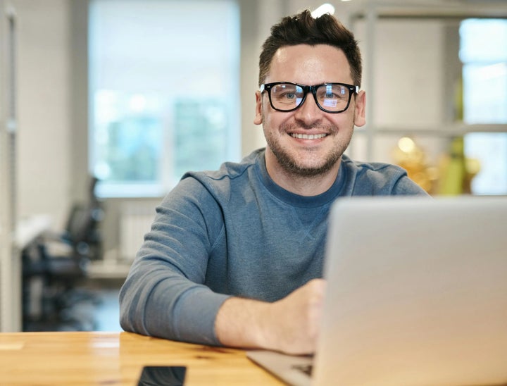 HLPA Job Board Review With Pricing, Alternatives, and FAQs