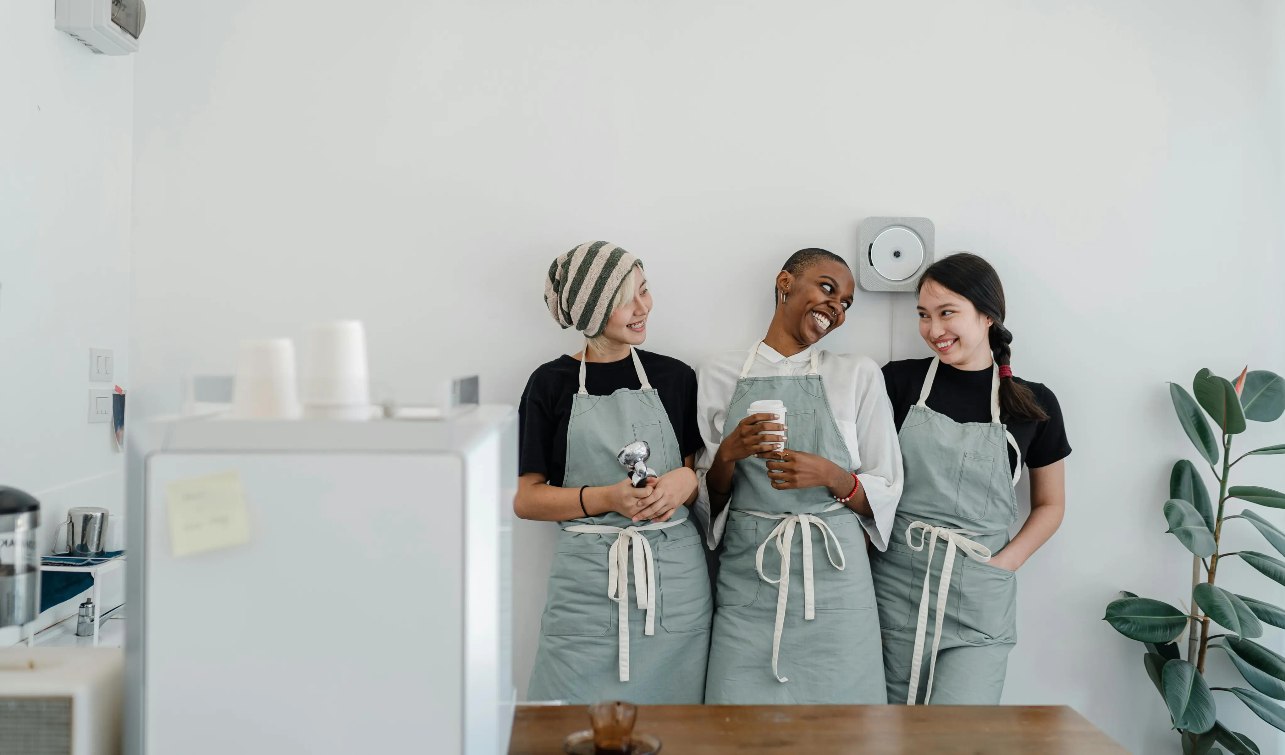 Hosco Review With Pricing, Alternatives, and FAQs