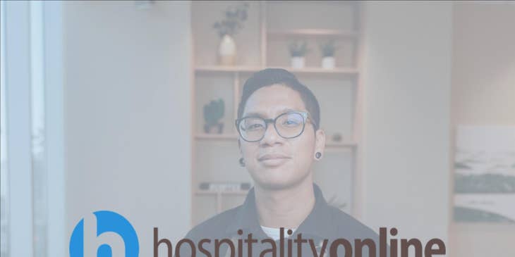 Hospitality Online logo.
