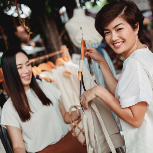 How to Find Salespeople: