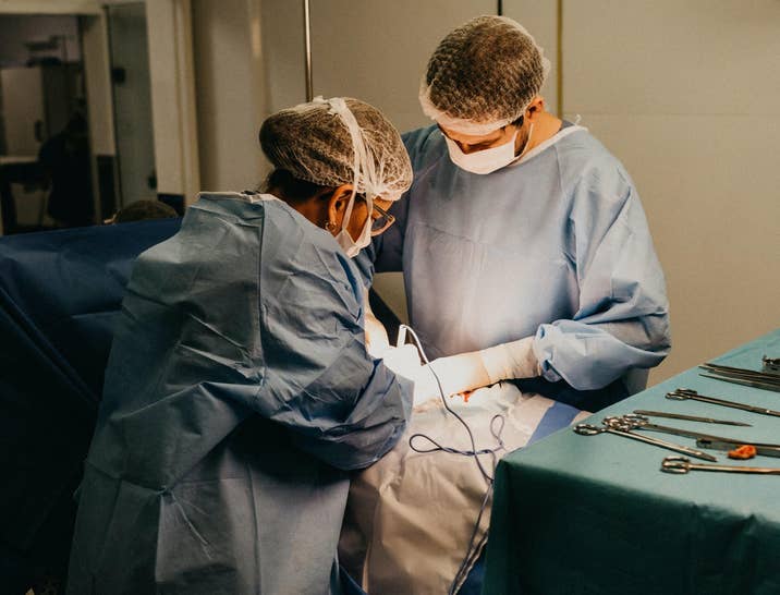 How to Hire a Surgeon