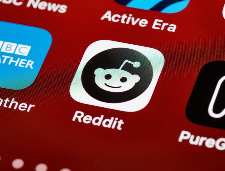 How to Post a Job on Reddit