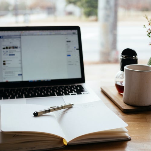How to Write a Copywriter Cover Letter: