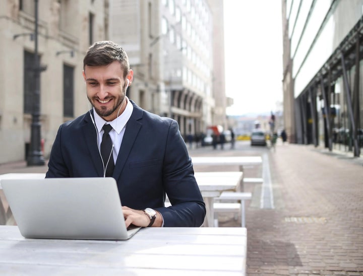 HRJobs.com Review With Pricing, Alternatives, and FAQs