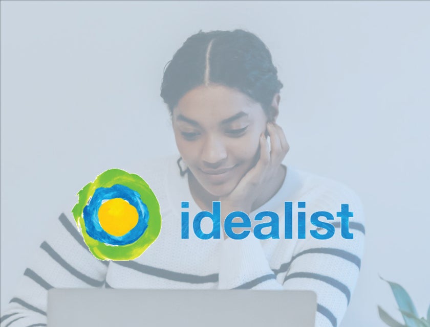 Idealist logo.
