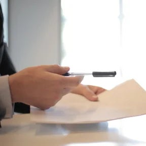 Infórmate sobre tus beneficios como empleado.