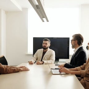 Introduce different types of interview questions.