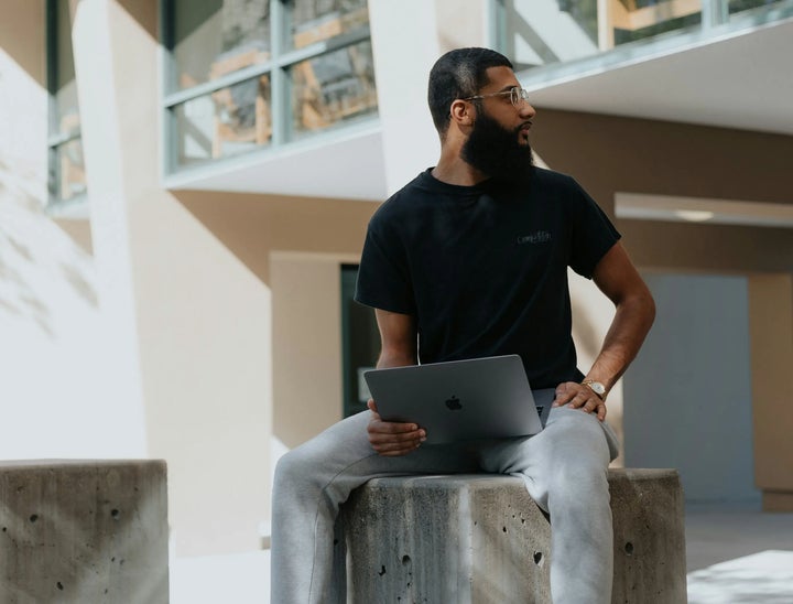 Jobs in Qatar Review With Pricing, Alternatives, and FAQs