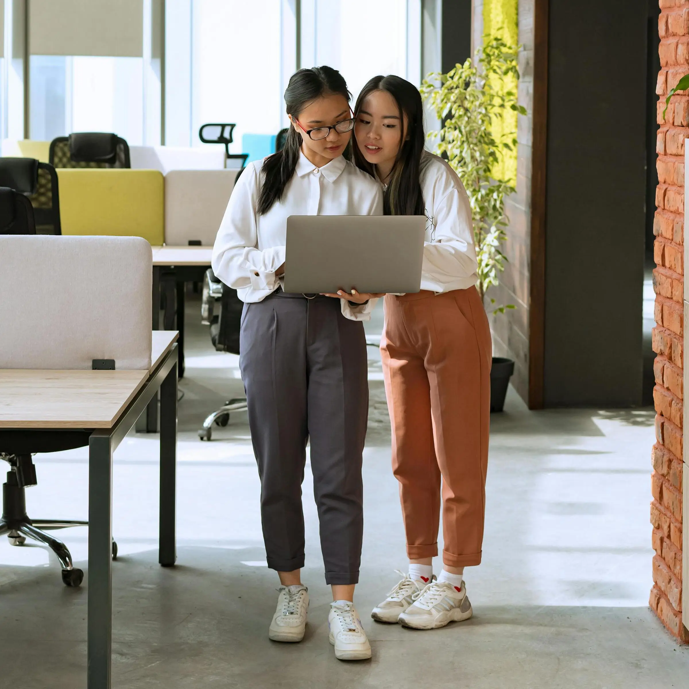 Jobstreet by SEEK Review With Pricing, Alternatives, and FAQs