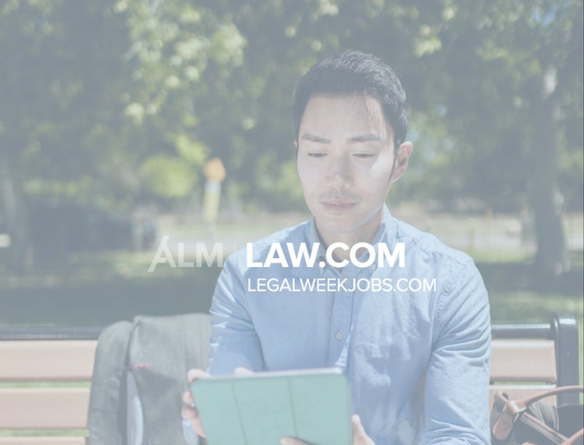 Legalweekjobs.com logo.
