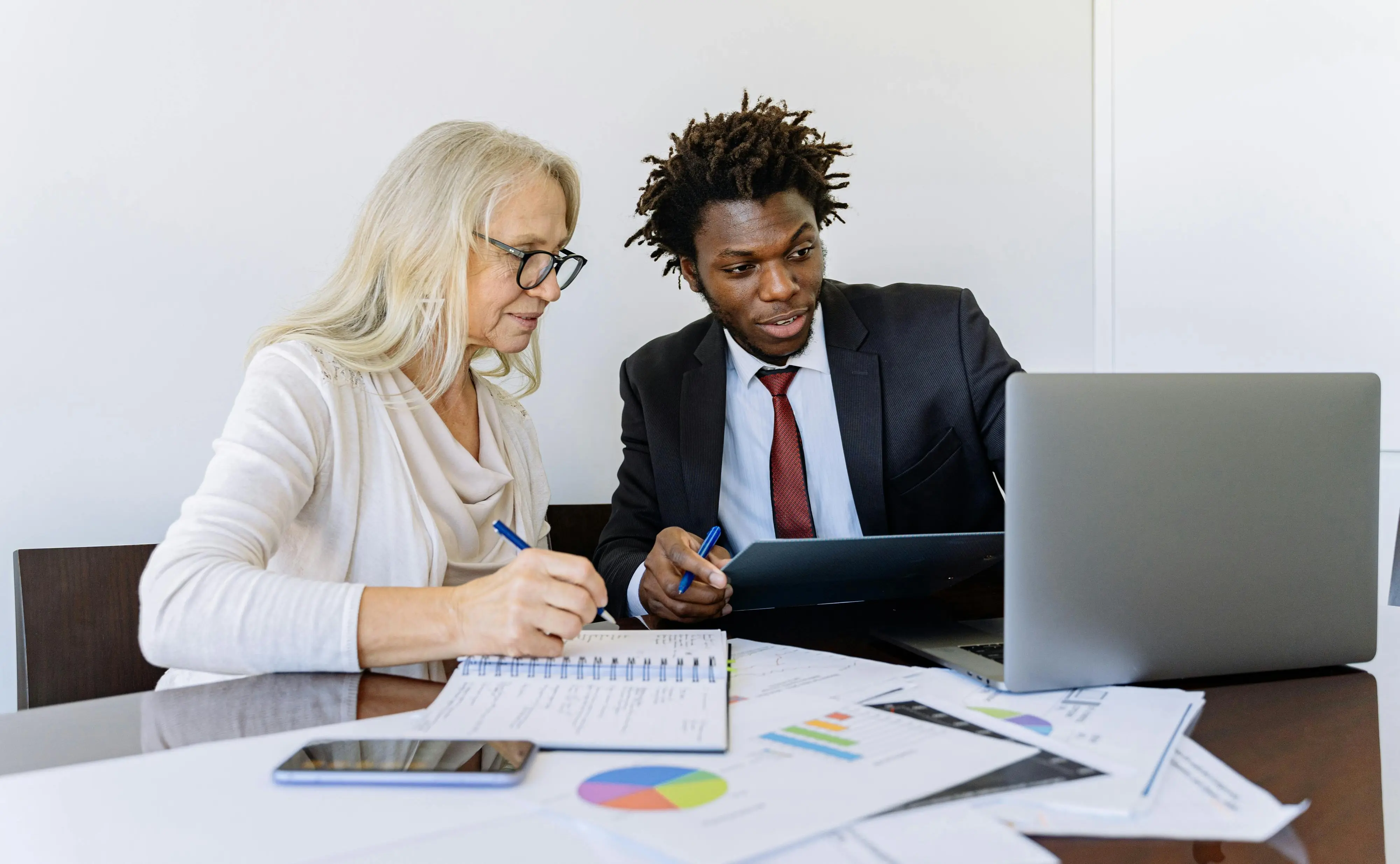 Loan Specialist Job Description