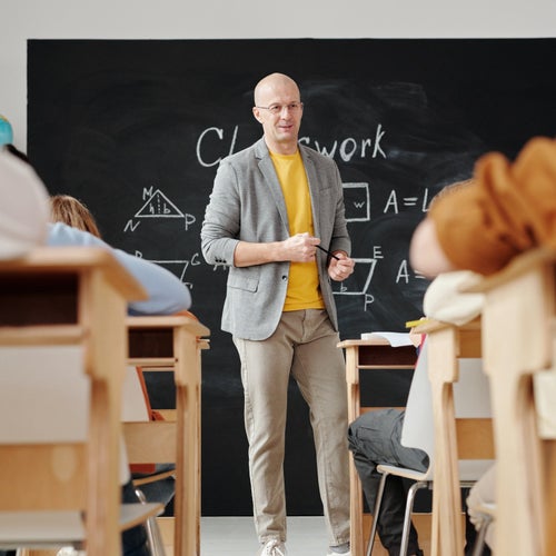 How to Write a Math Teacher Resume: