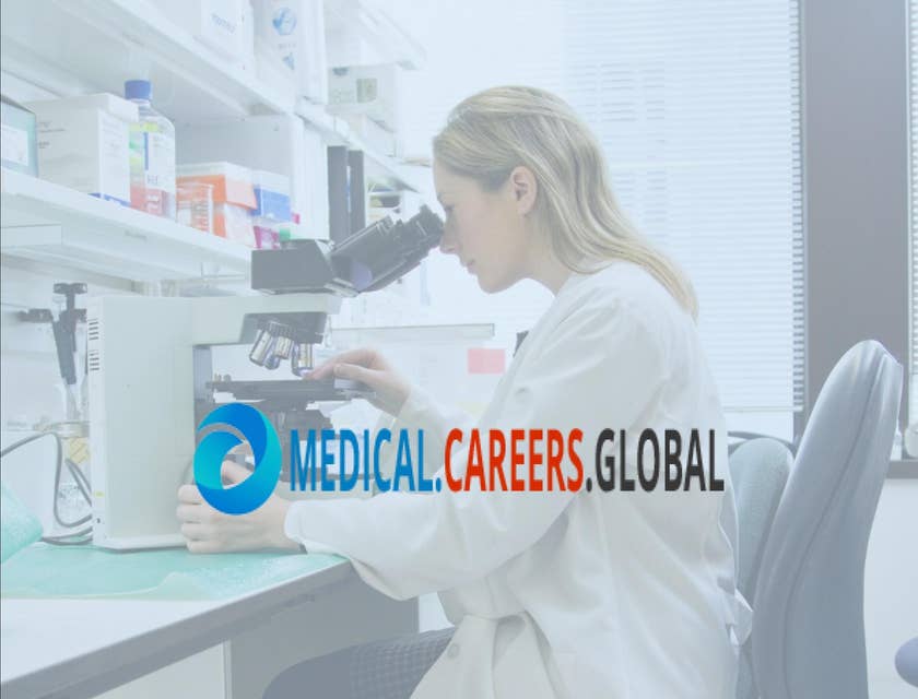 Global Medical Careers logo.