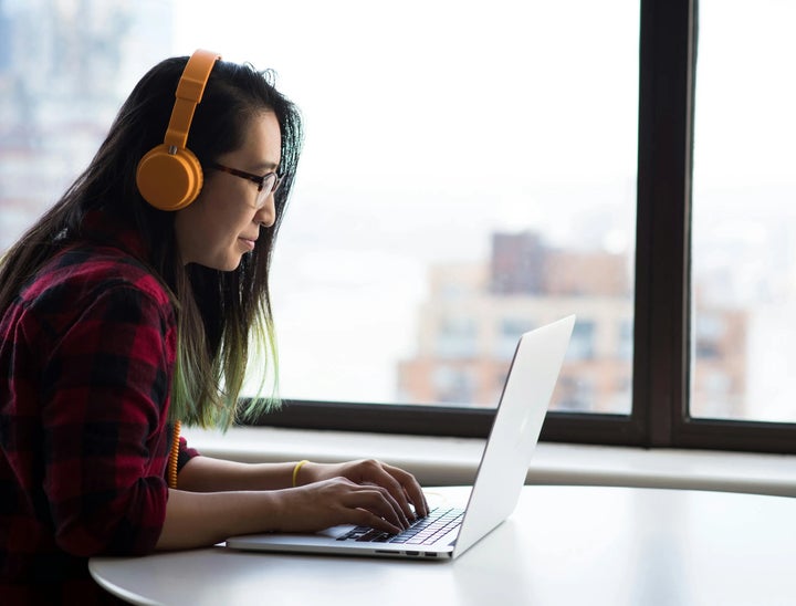 Medical Transcriptionist Job Description