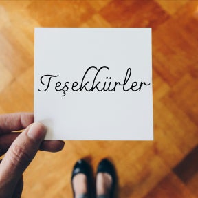 Minnetlerinizi sunun.