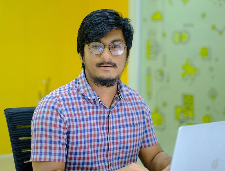 OnlineJobs.ph Review With Pricing, Alternatives, and FAQs