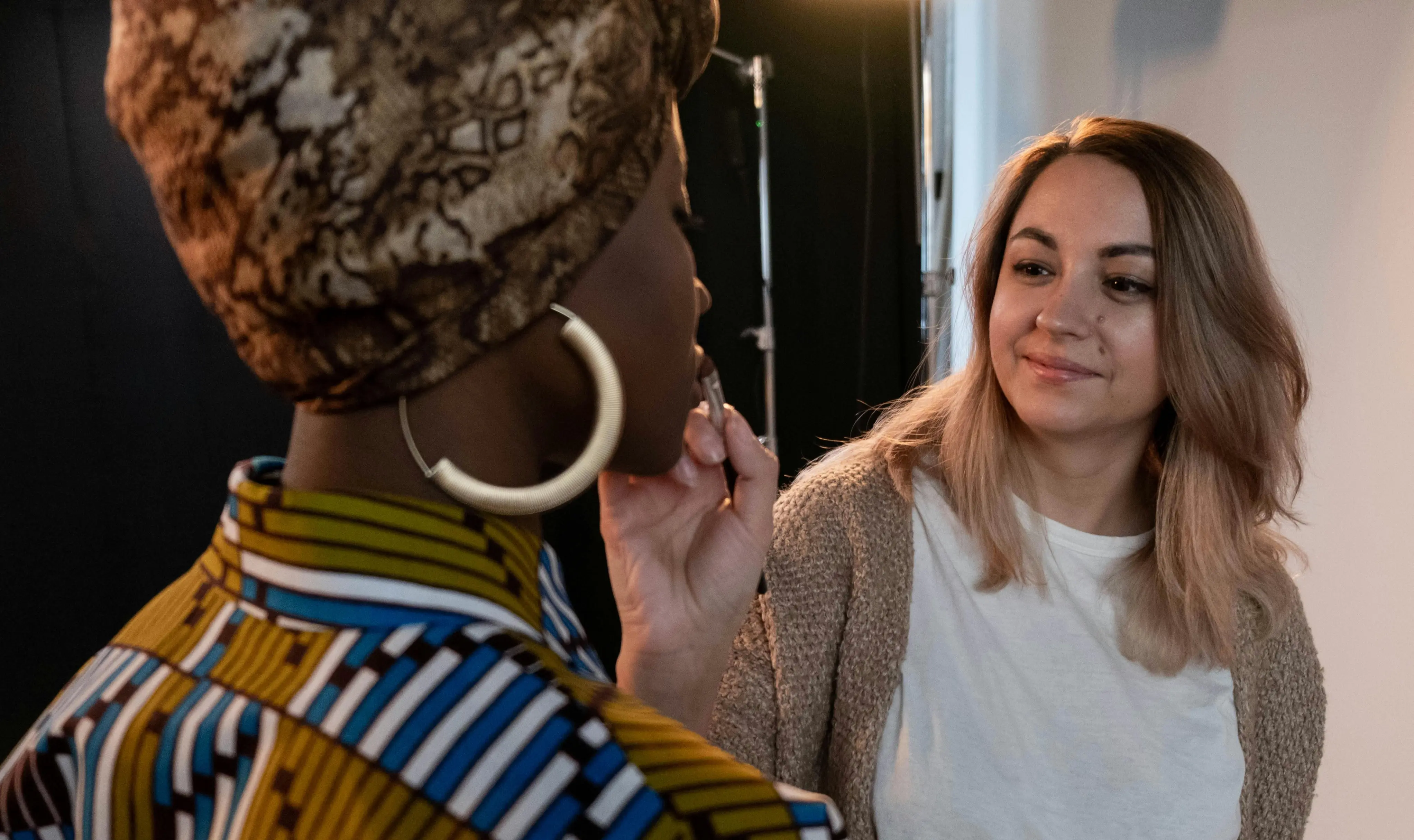 Professional Beauty Jobs Review With Pricing, Alternatives, and FAQs