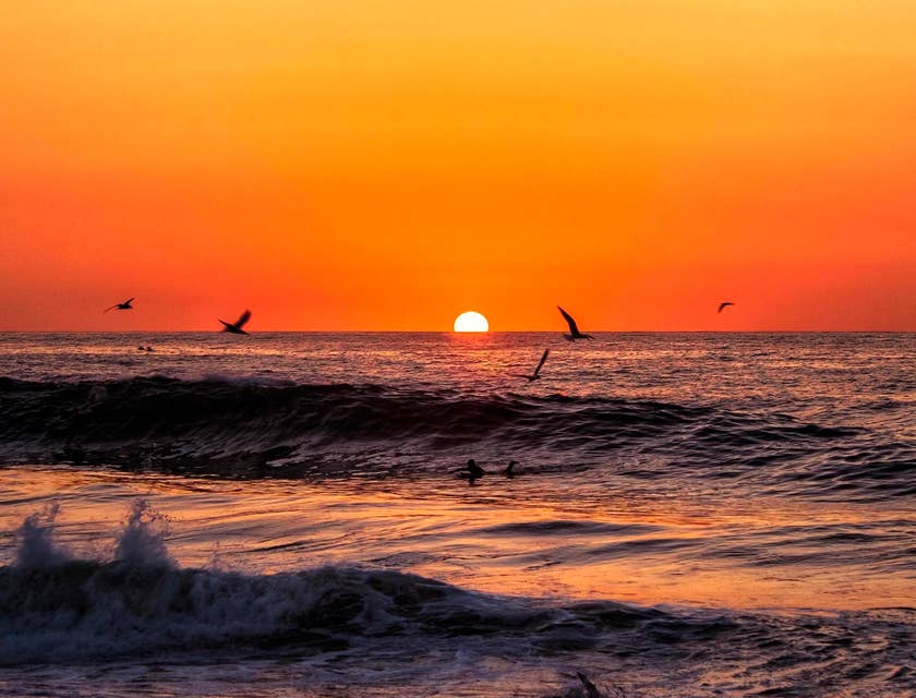 Puesta de sol en playa San Pancho, Nayarit.